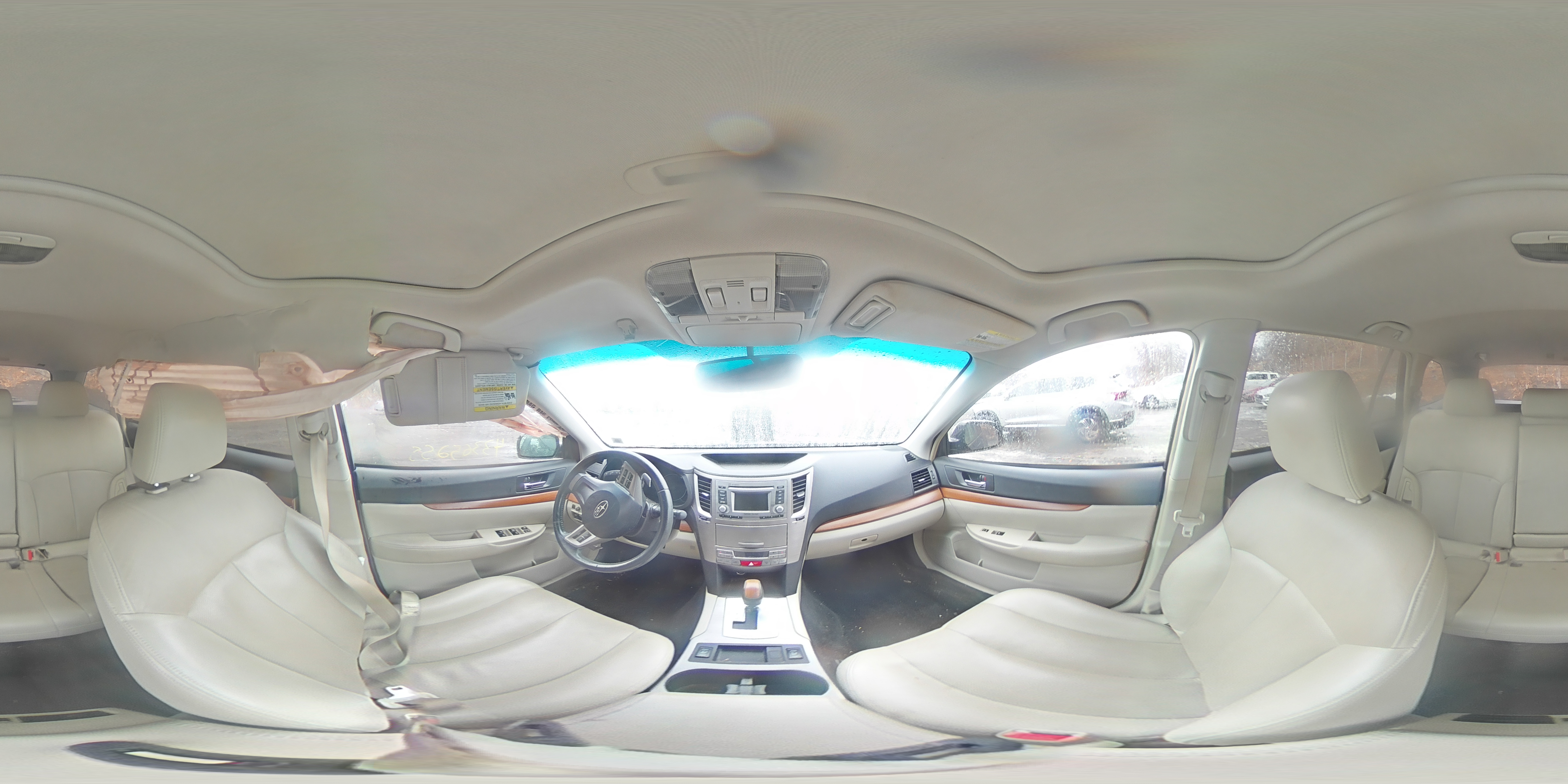 2013 Subaru Outback - Image 14