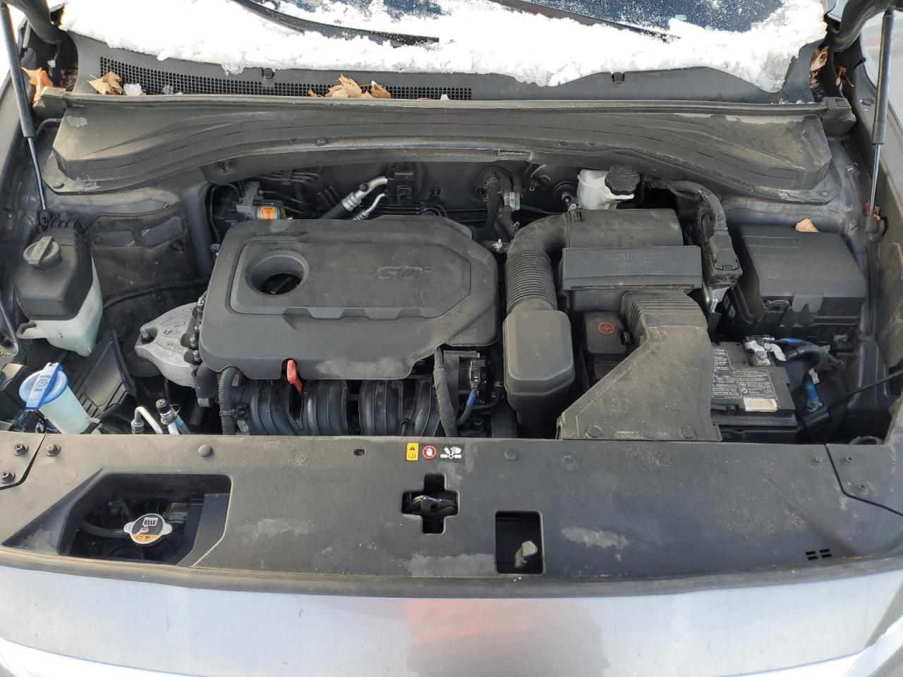 2019 Hyundai Santa Fe - Image 12