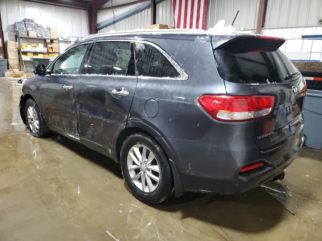 VIN 5XYPG4A30GG103904 2016 KIA SORENTO no.2