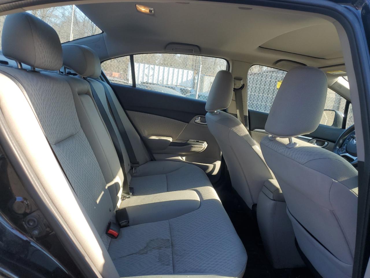 2015 Honda Civic - Image 10