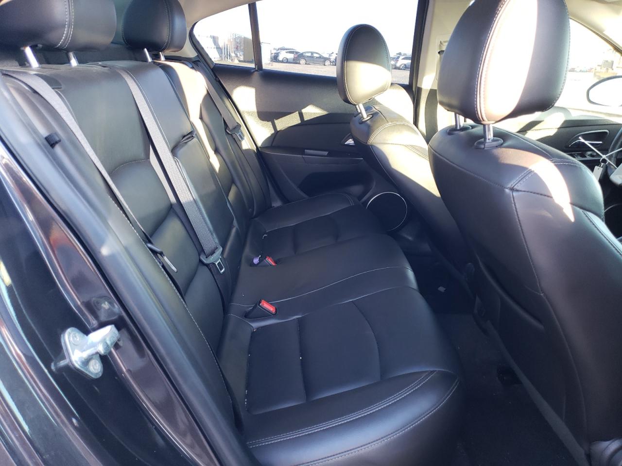 2015 Chevrolet Cruze - Image 10