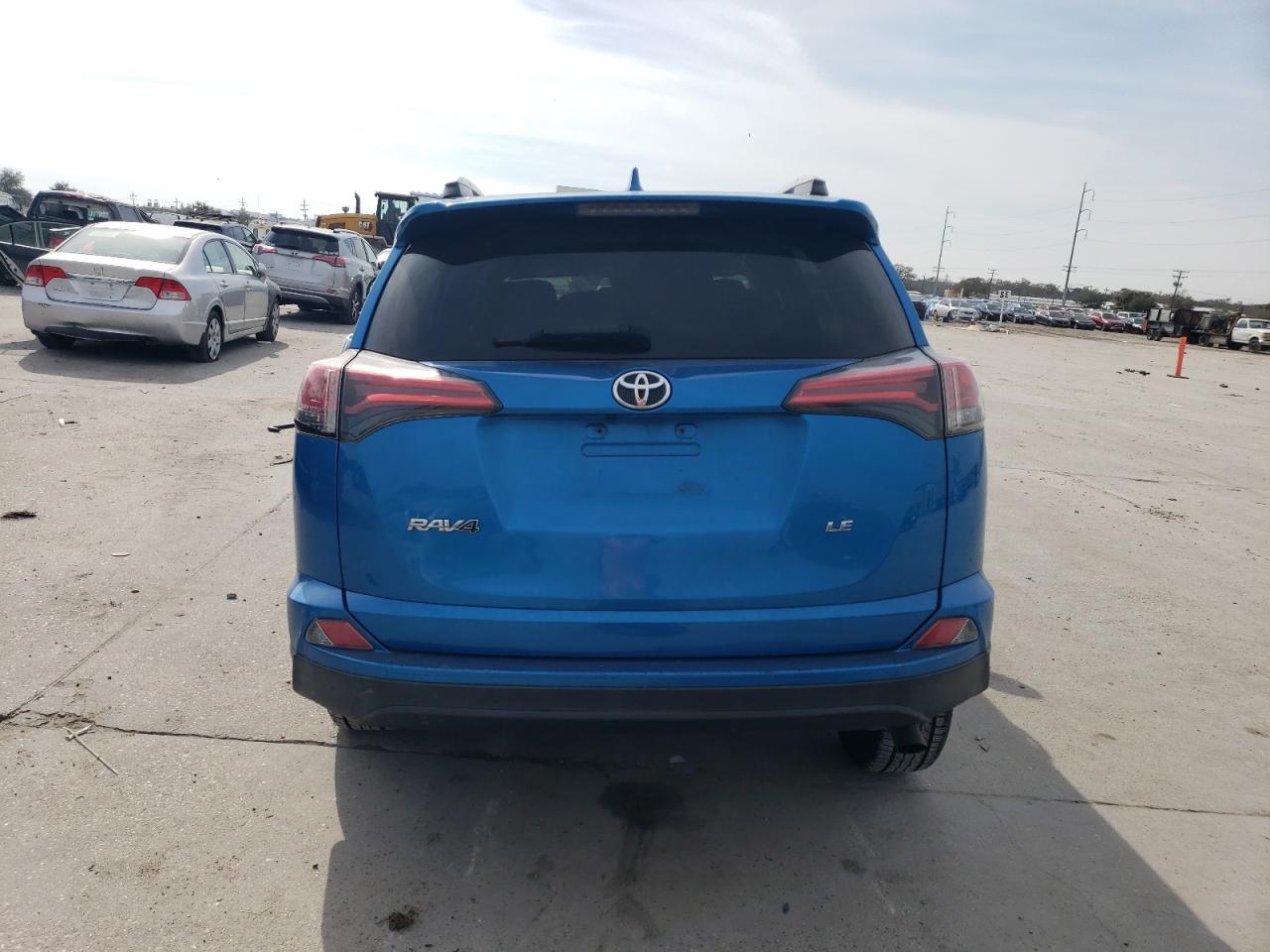 2018 Toyota RAV 4 - Image 6