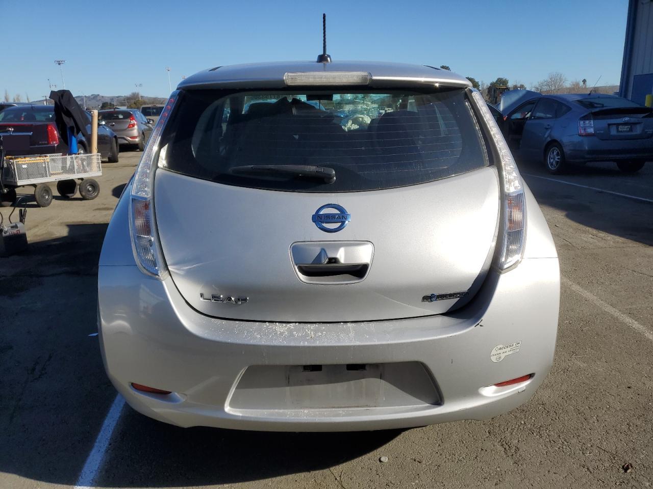 VIN 1N4BZ0CPXGC308900 2016 NISSAN LEAF no.6