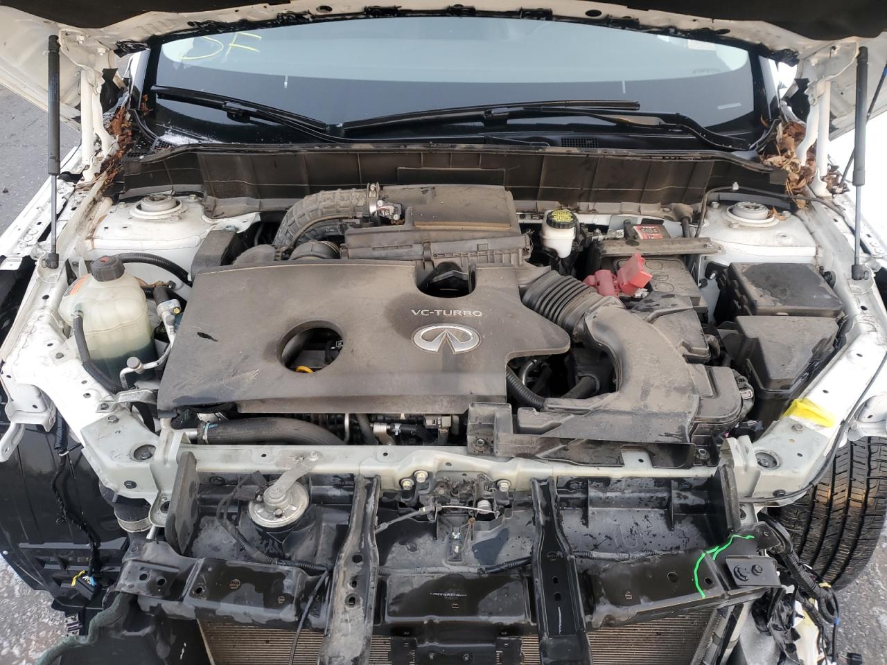 2019 Infiniti QX50 - Image 12