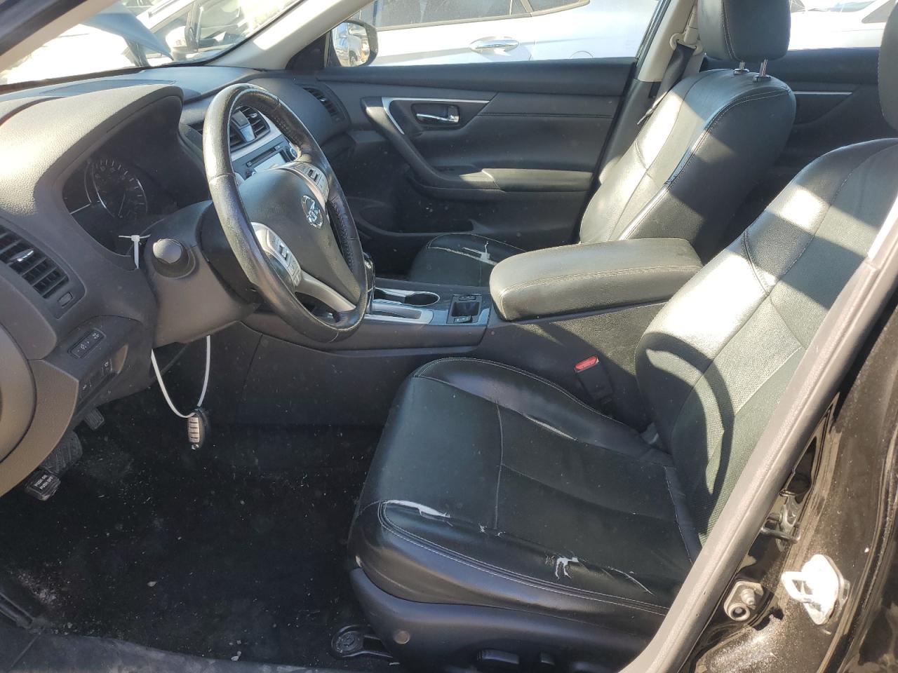 2016 Nissan Altima - Image 7