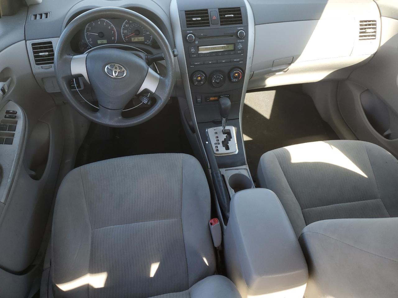 2010 Toyota Corolla - Image 8