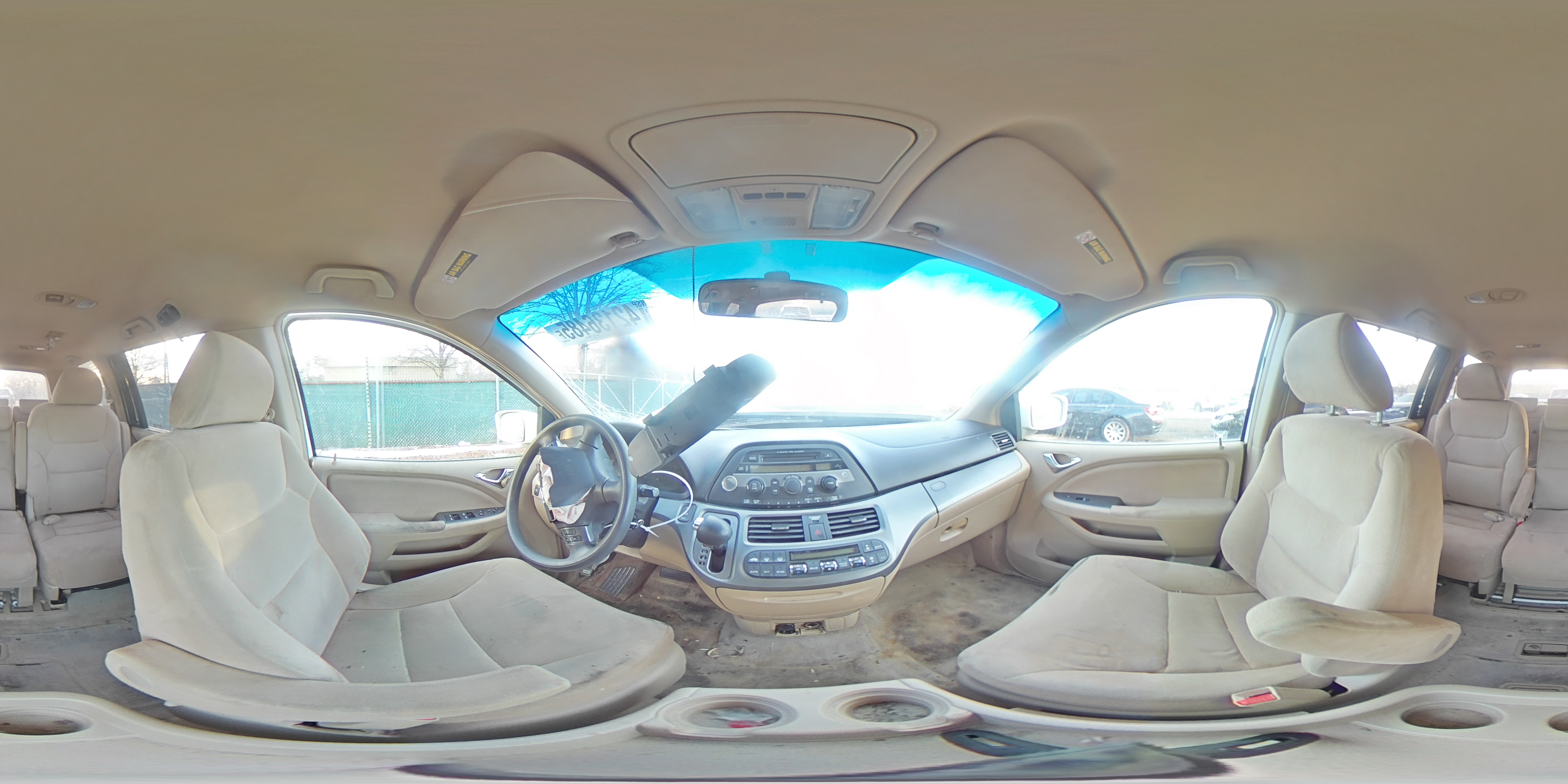 2005 Honda Odyssey - Image 12