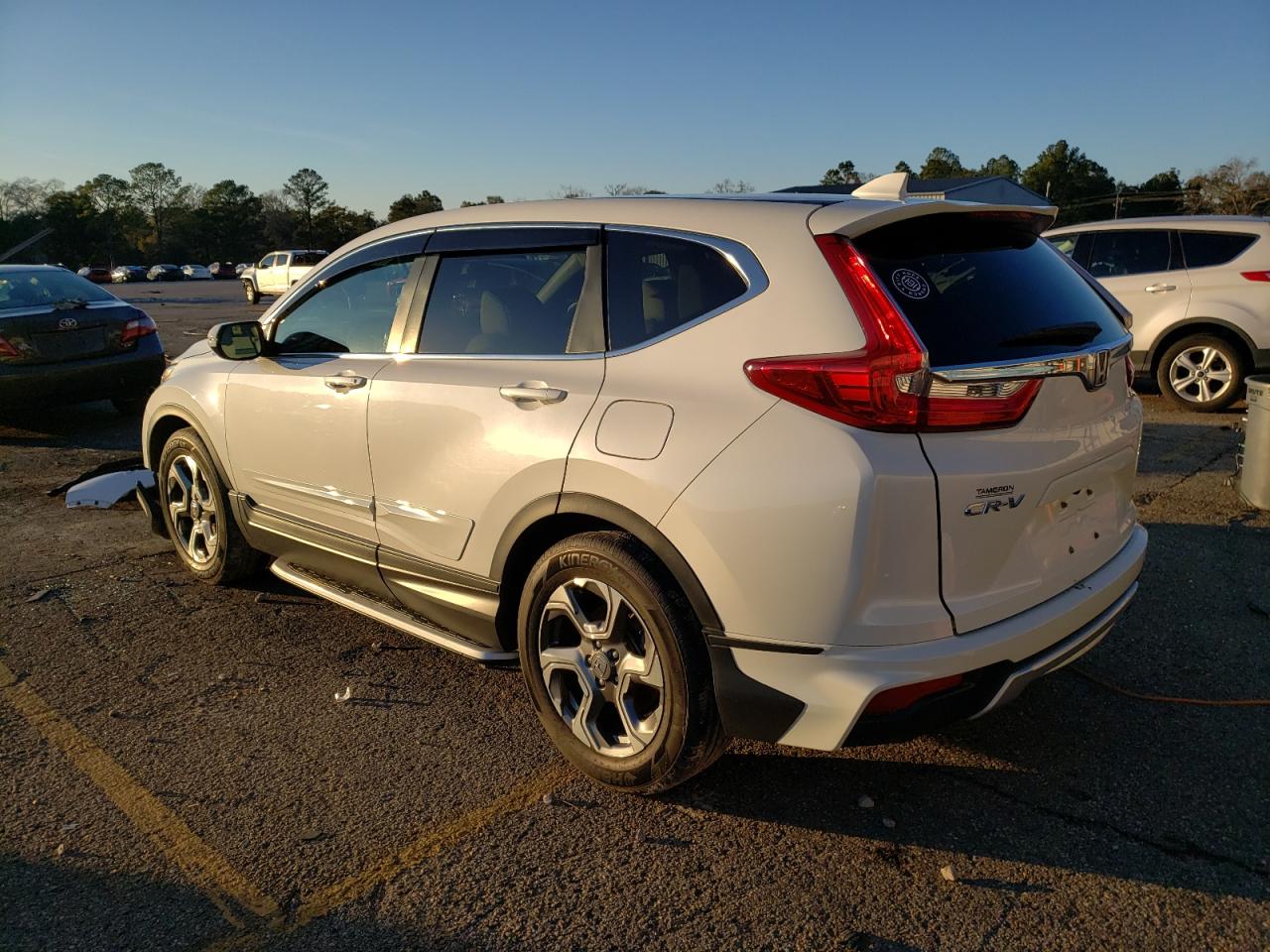 2018 Honda CR-V - Image 2