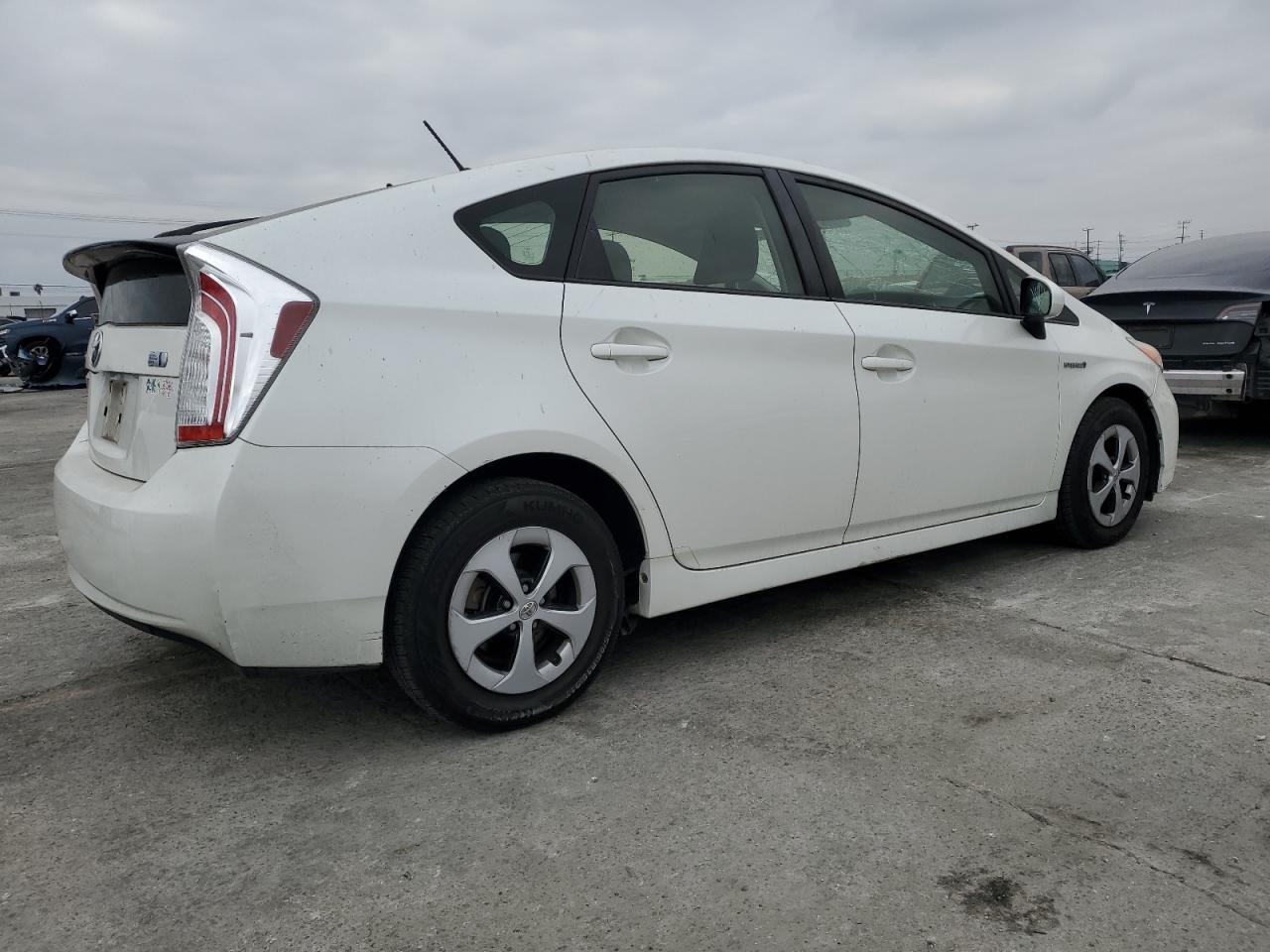 2015 Toyota Prius - Image 3