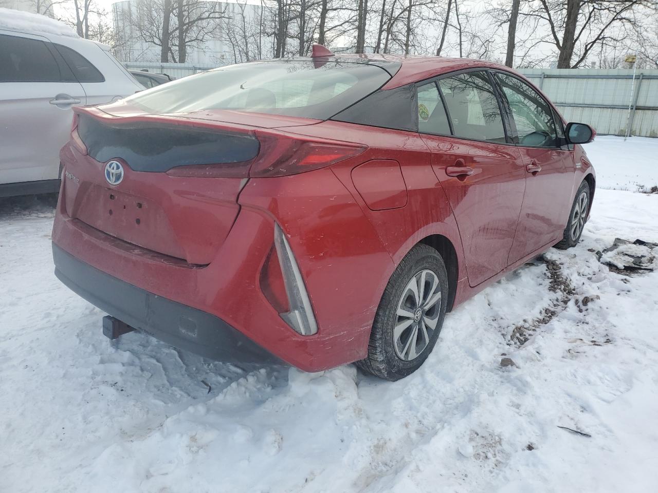 VIN JTDKARFP4J3080367 2018 TOYOTA PRIUS no.3