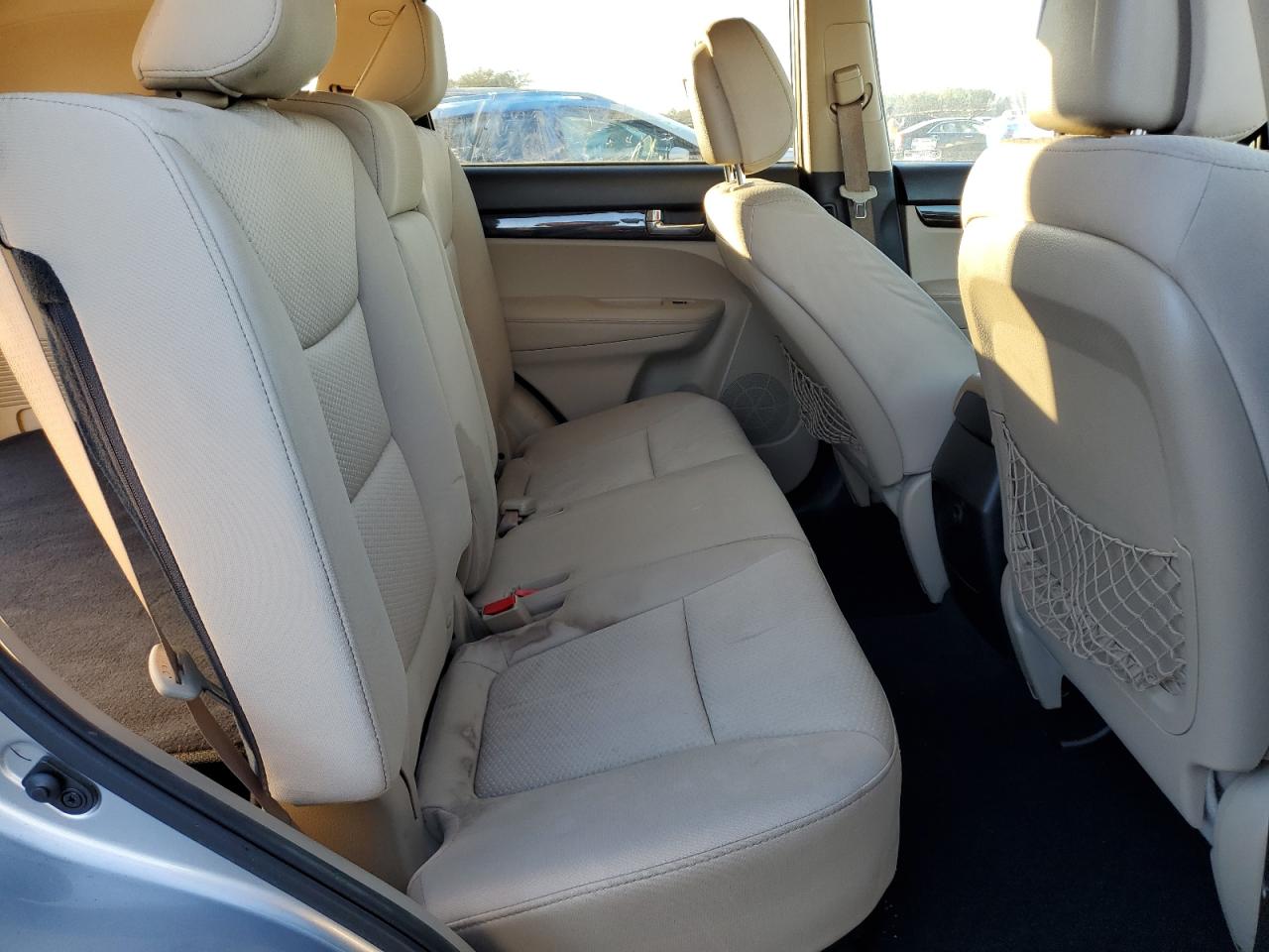 2012 Kia Sorento - Image 11