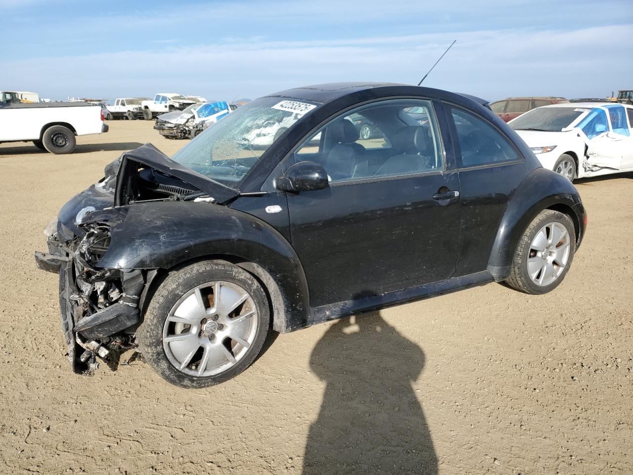 2003 Volkswagen Beetle - Image 1