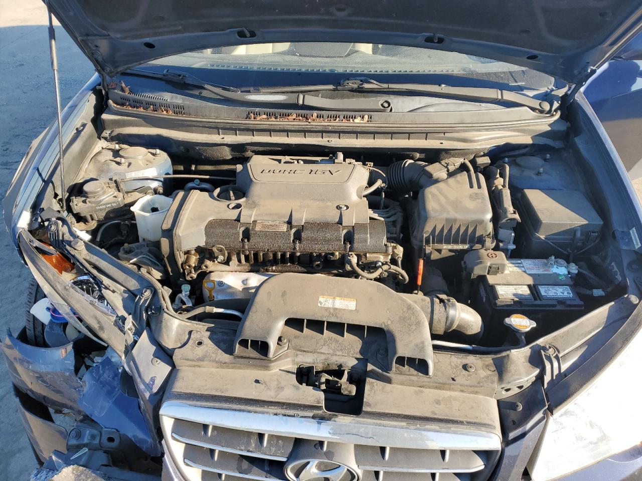 2009 Hyundai Elantra - Image 12