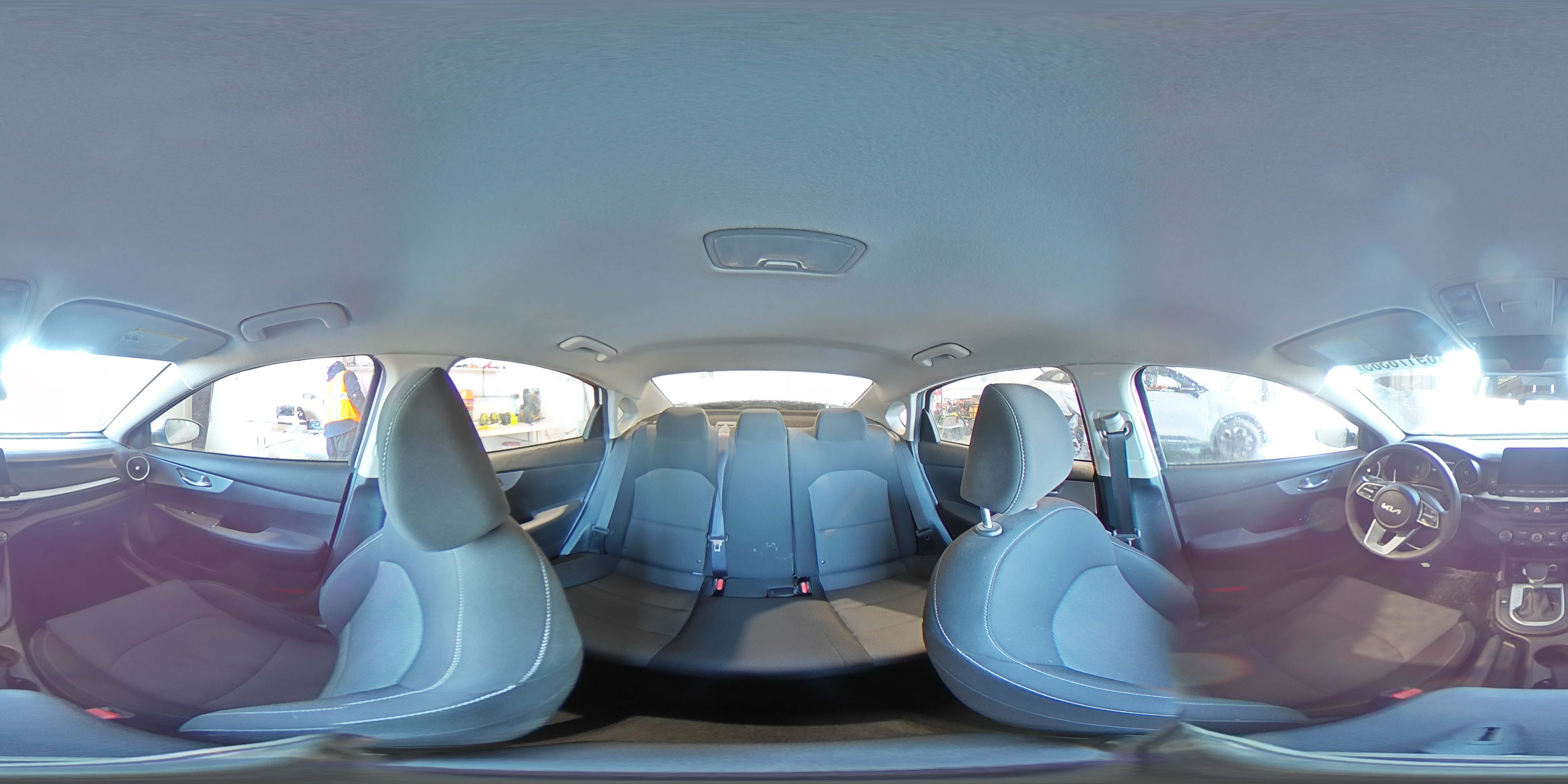 2023 Kia Forte - Image 14