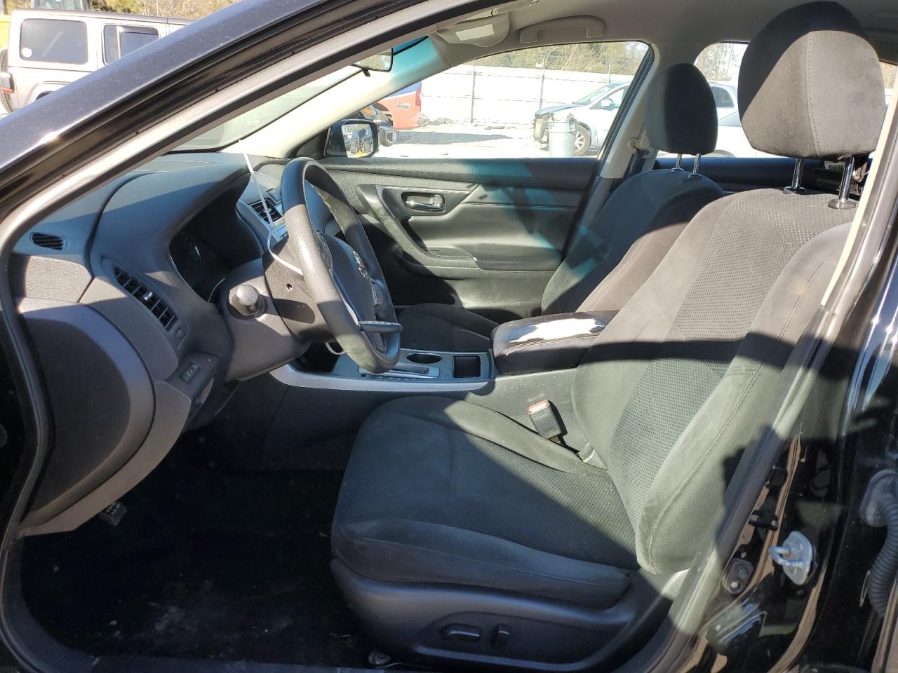 2015 Nissan Altima - Image 7