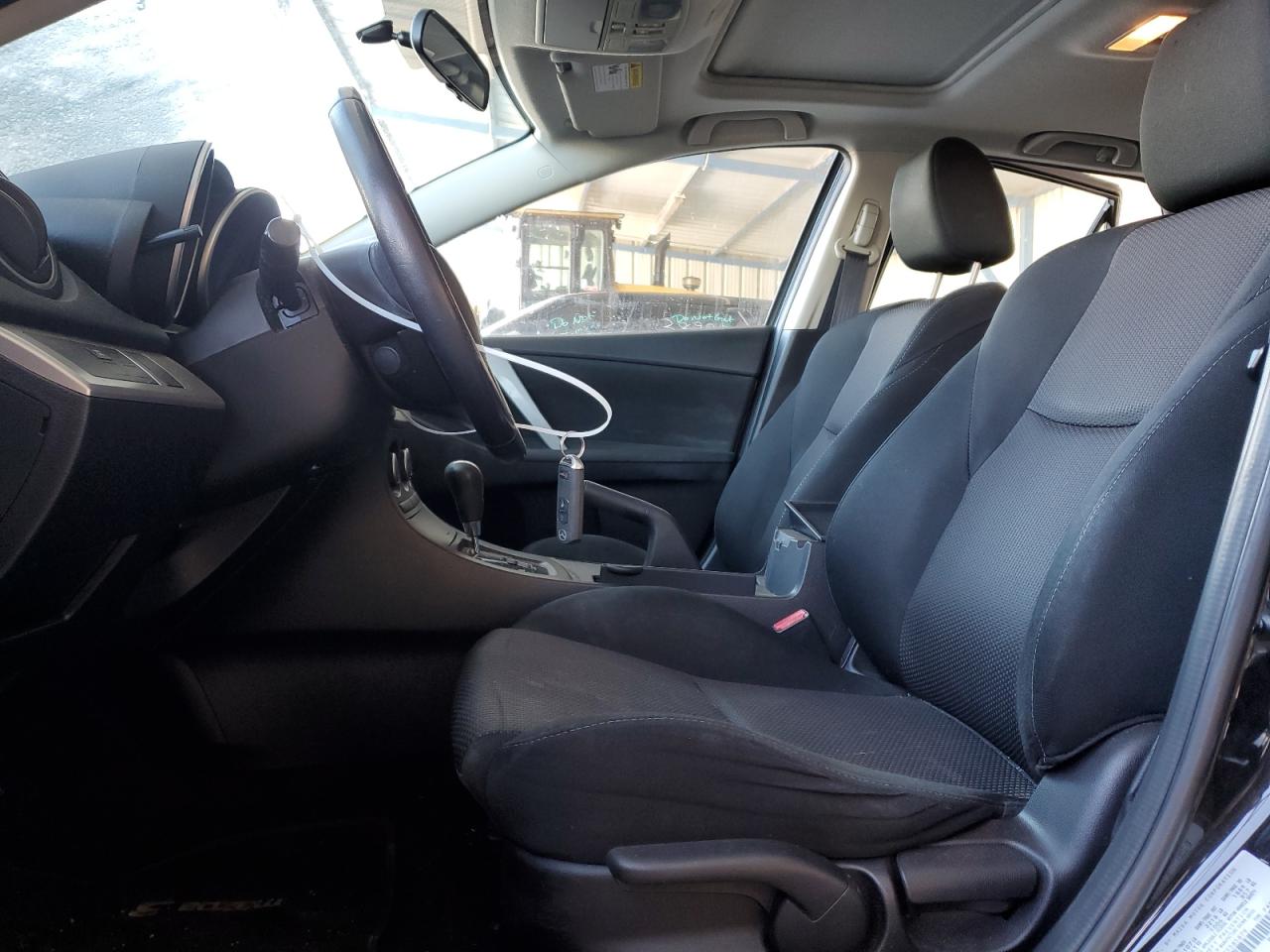 2012 Mazda 3 - Image 7