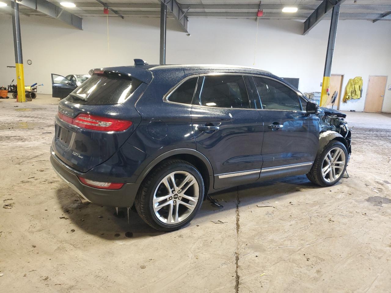 2018 Lincoln MKC - Image 3