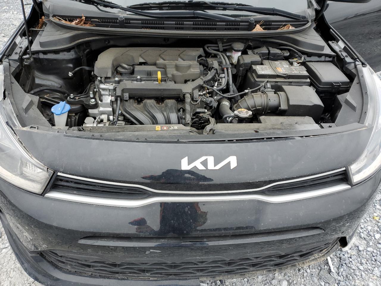 2023 Kia Rio - Image 13