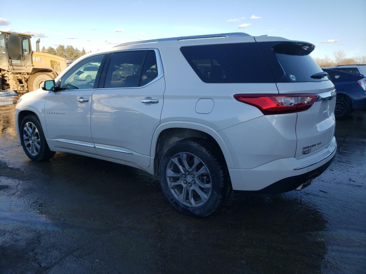 2018 Chevrolet Traverse - Image 2