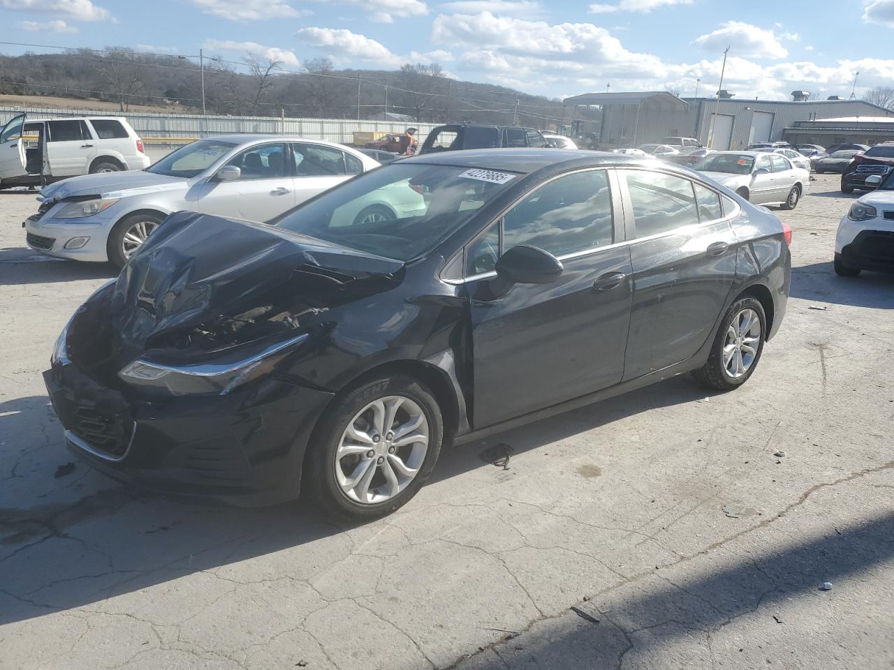 2019 Chevrolet Cruze - Image 1