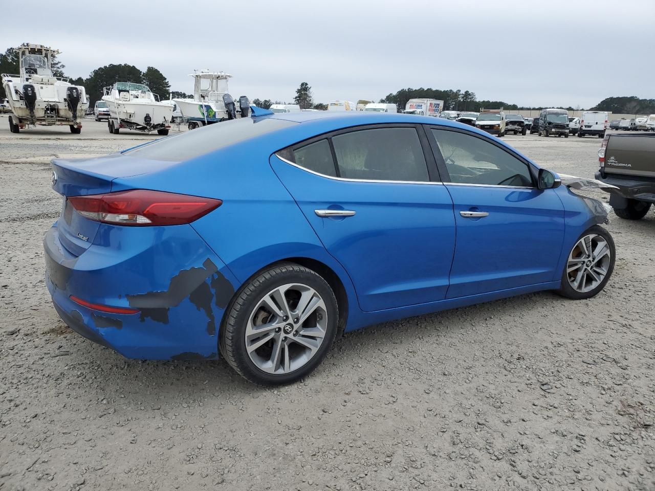 2017 Hyundai Elantra - Image 3