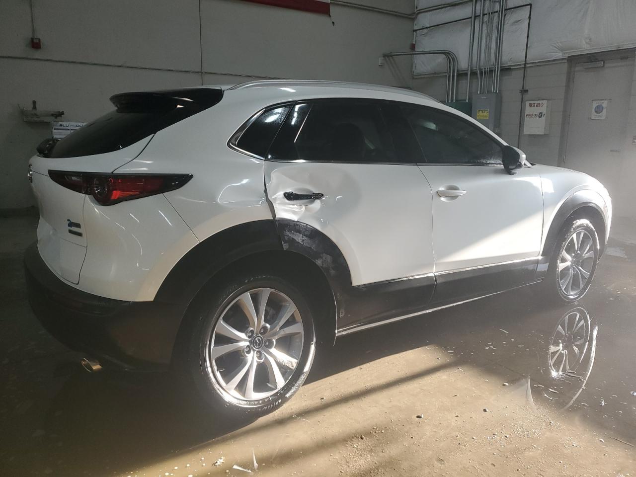 2023 Mazda CX-30 - Image 3