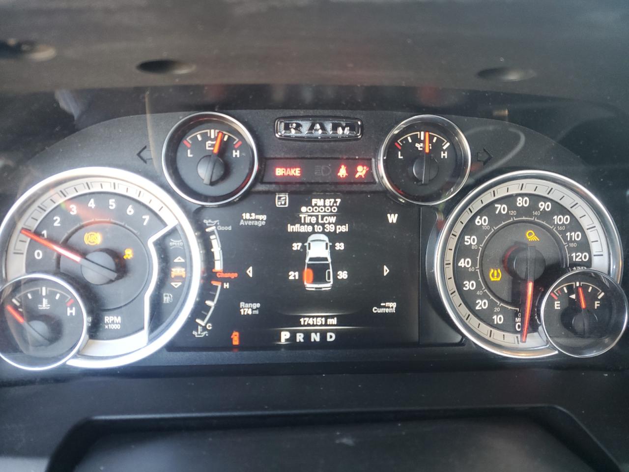 2019 RAM 1500 - Image 9