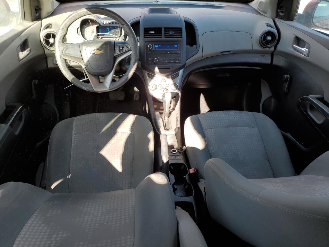 2013 Chevrolet Sonic - Image 8