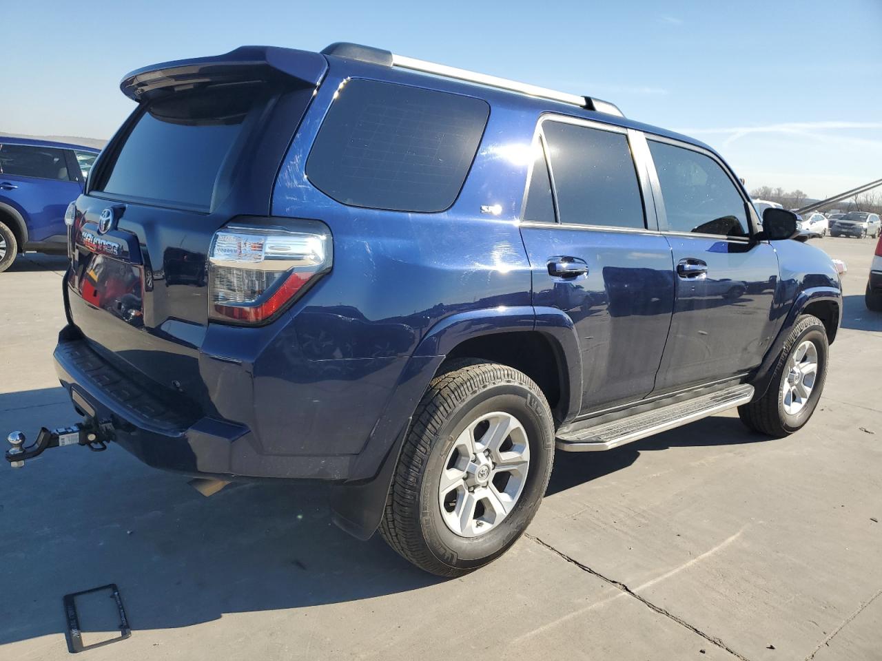 2020 Toyota 4Runner - Image 3