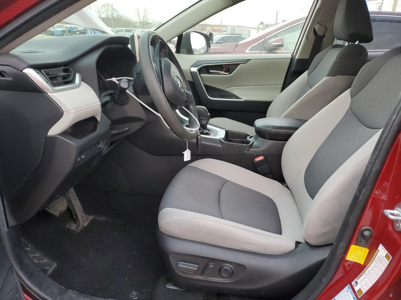 2019 Toyota RAV 4 - Image 7