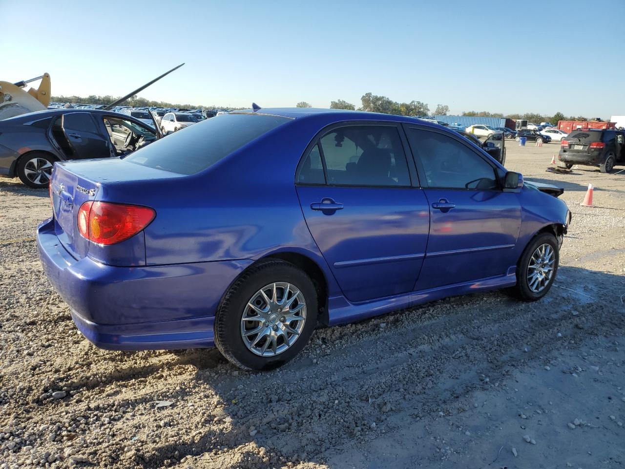2004 Toyota Corolla - Image 3