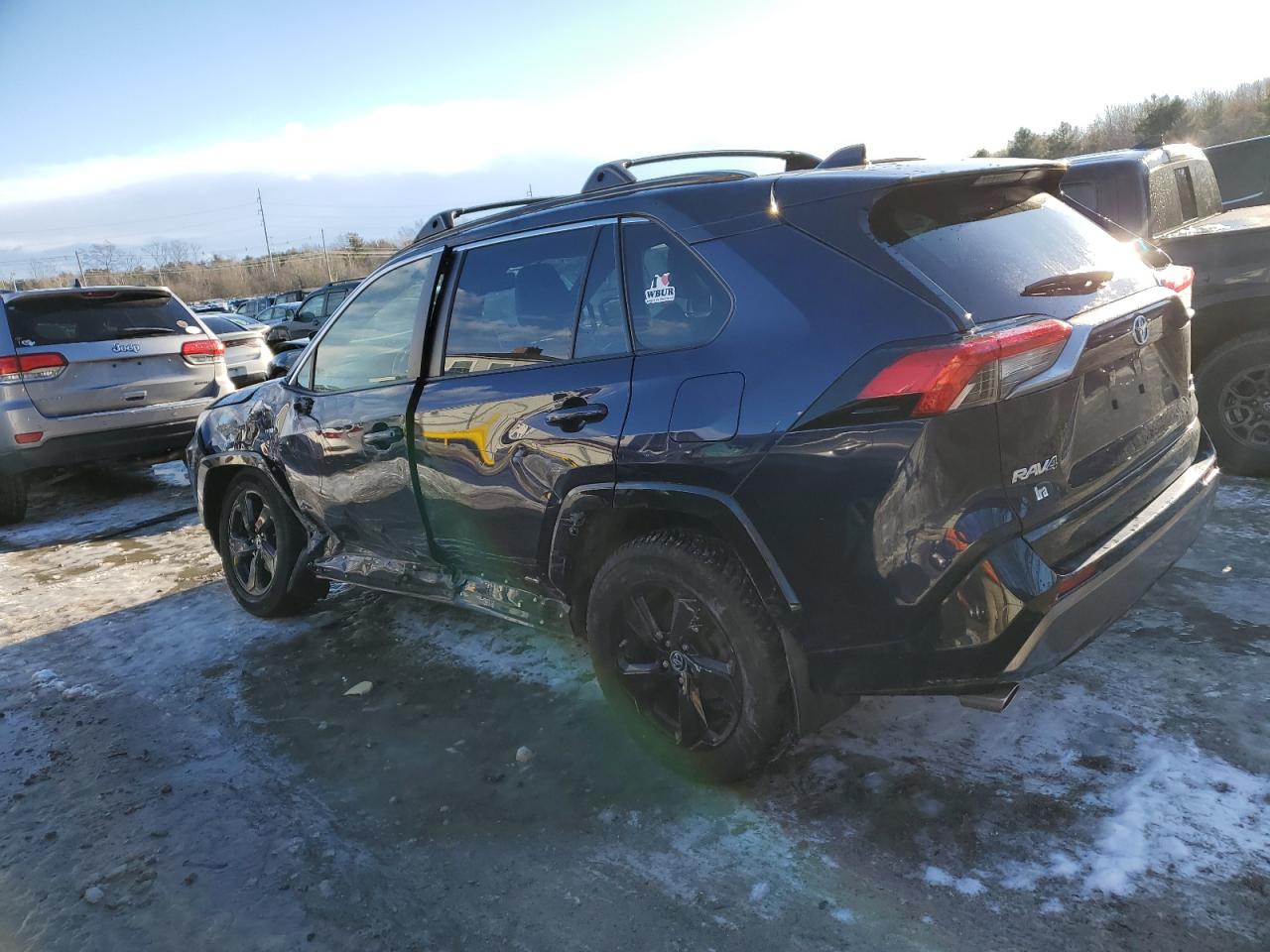 2019 Toyota RAV 4 - Image 2