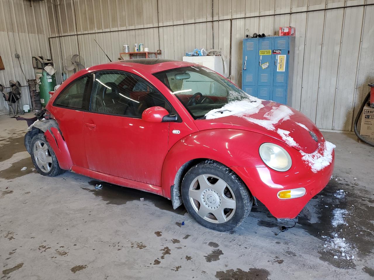 2001 Volkswagen Beetle - Image 4