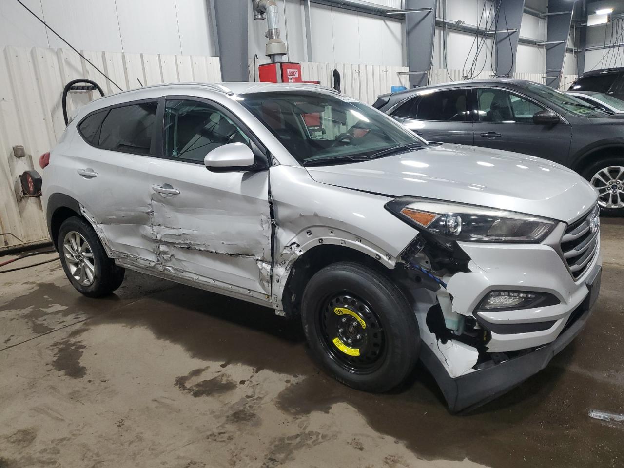2017 Hyundai Tucson - Image 4