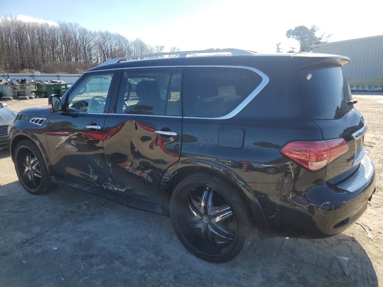 2012 Infiniti QX56 - Image 2