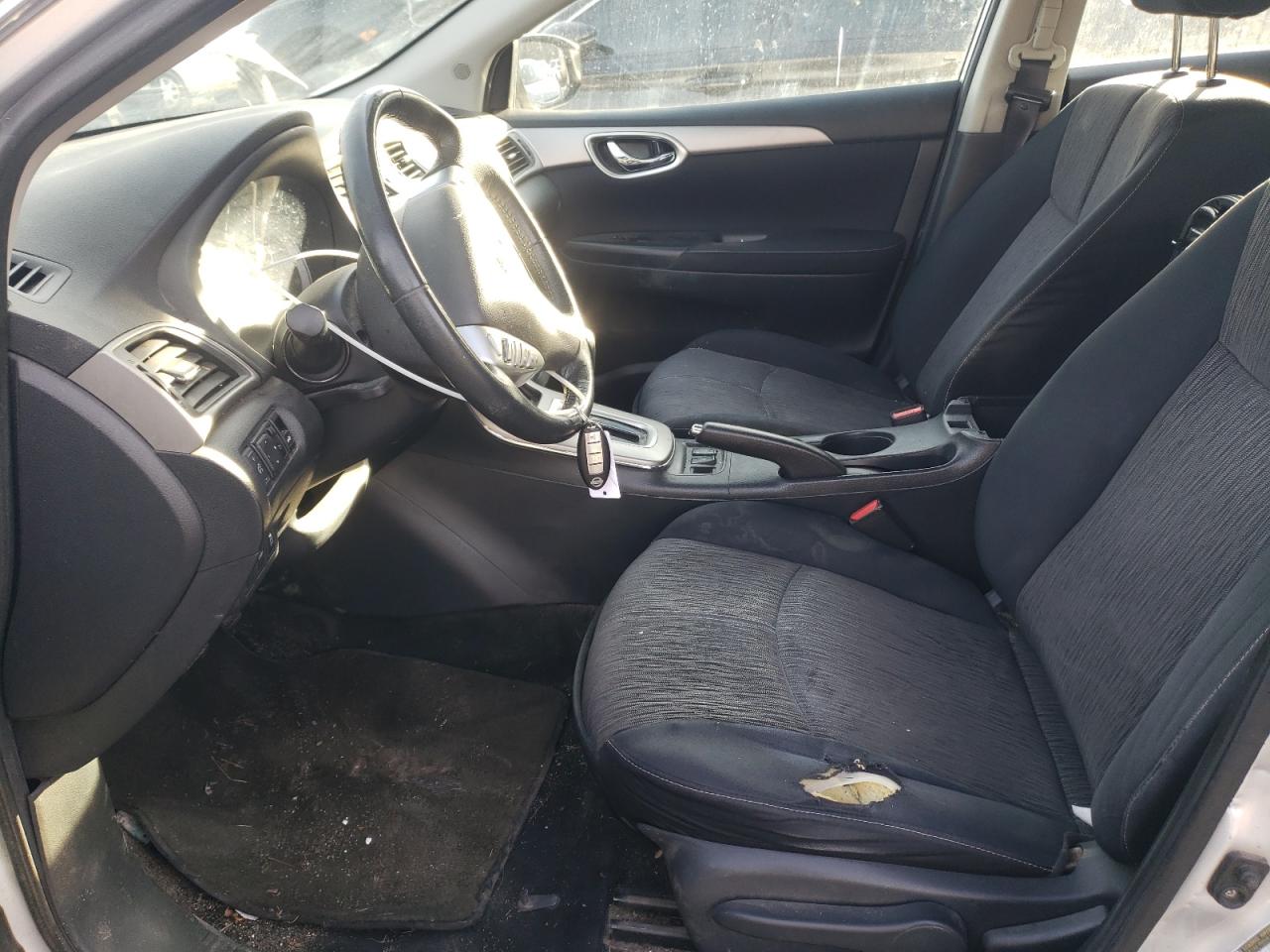 2015 Nissan Sentra - Image 7