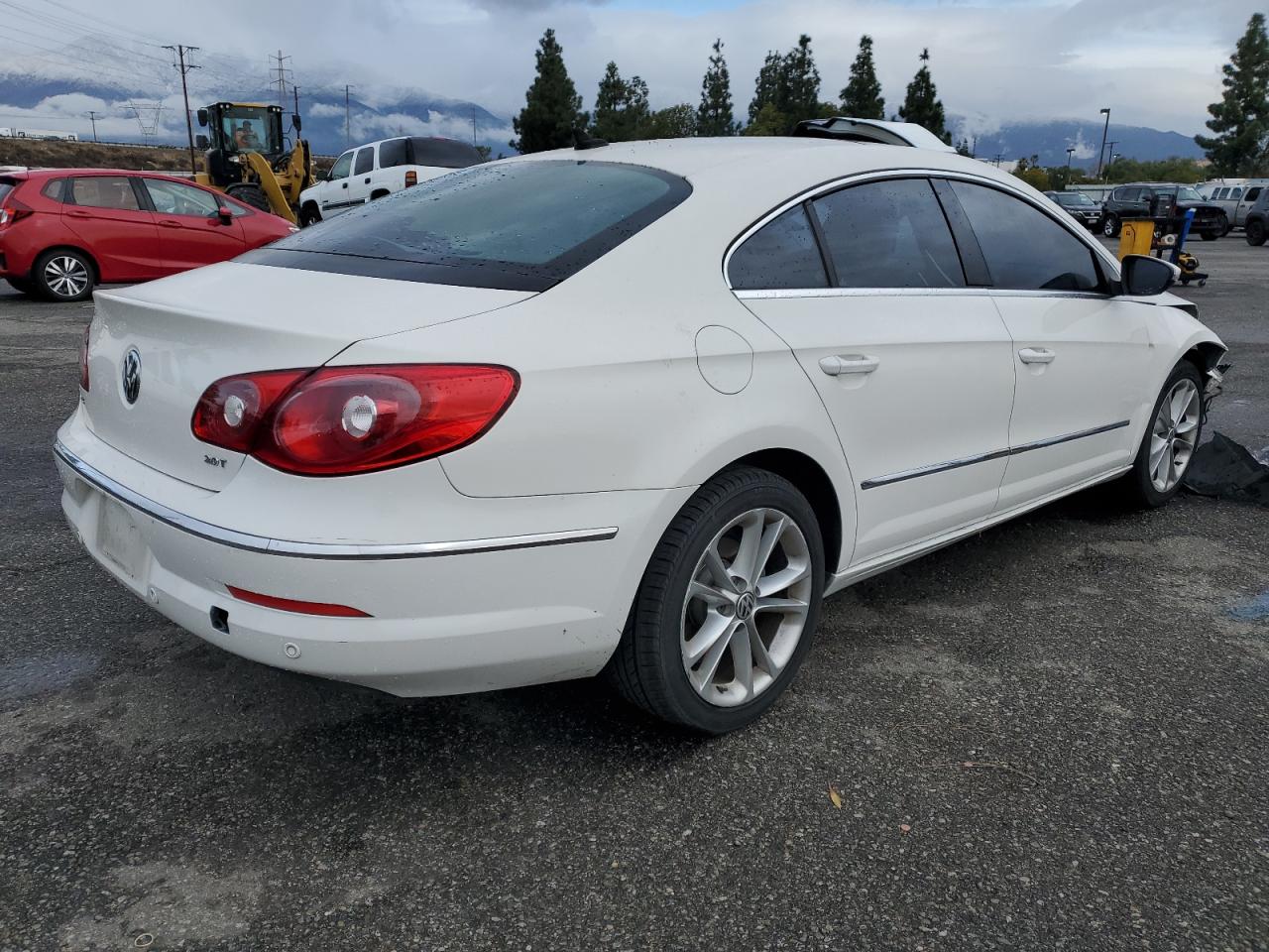 2010 Volkswagen Passat CC - Image 3