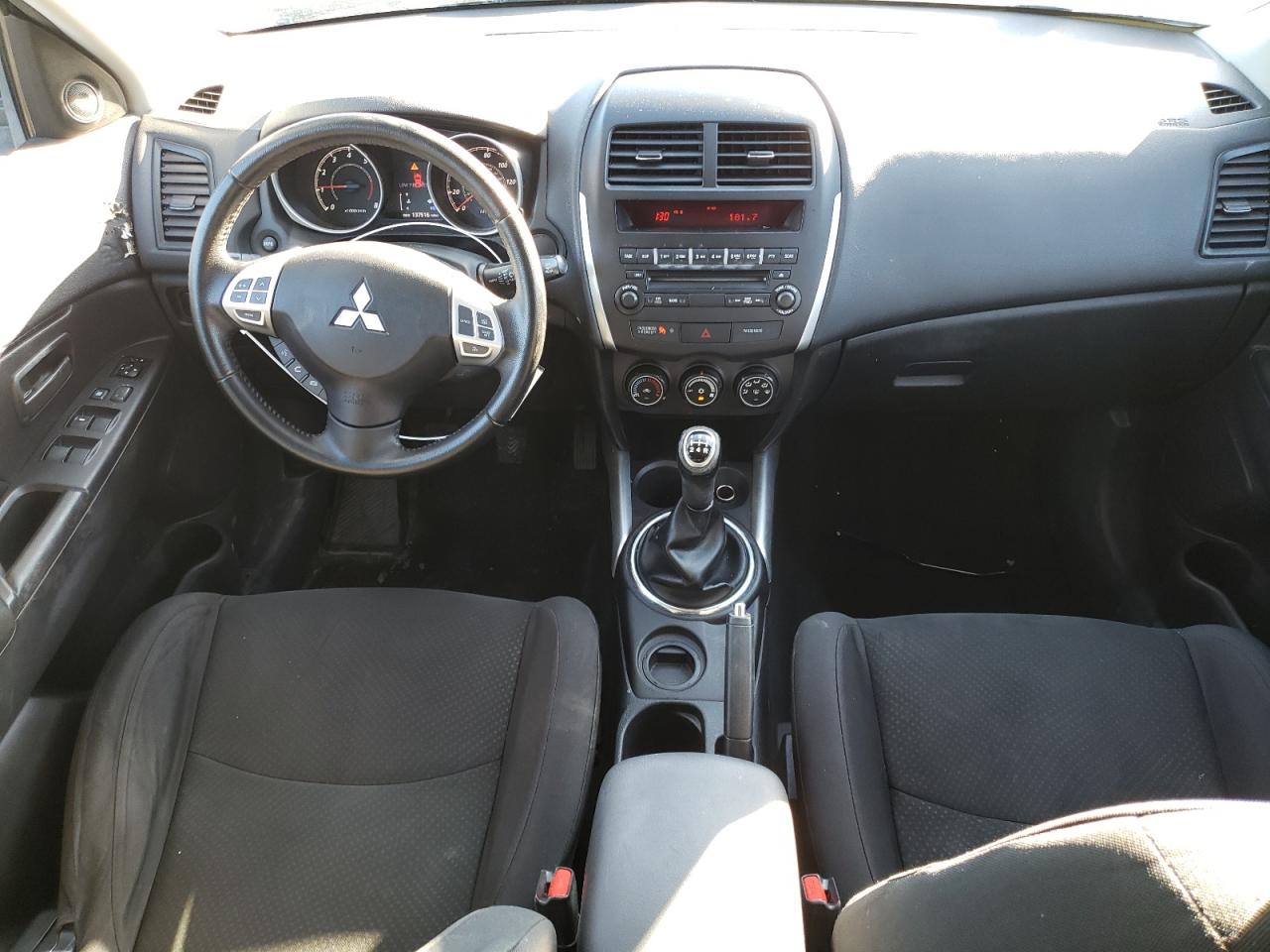 2013 Mitsubishi Outlander - Image 8