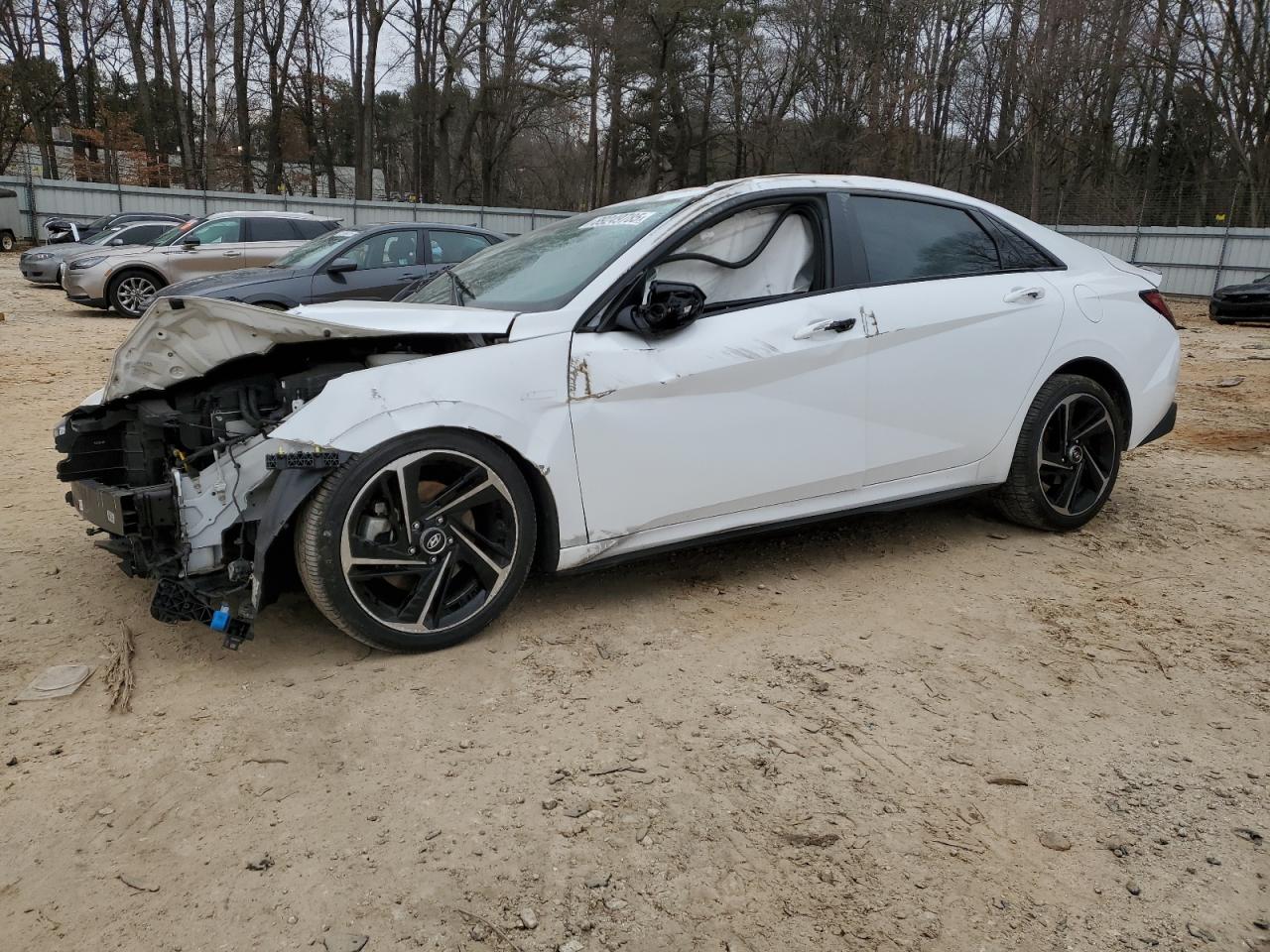2021 Hyundai Elantra - Image 1