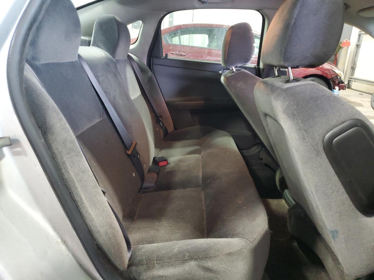 2015 Chevrolet Impala - Image 10