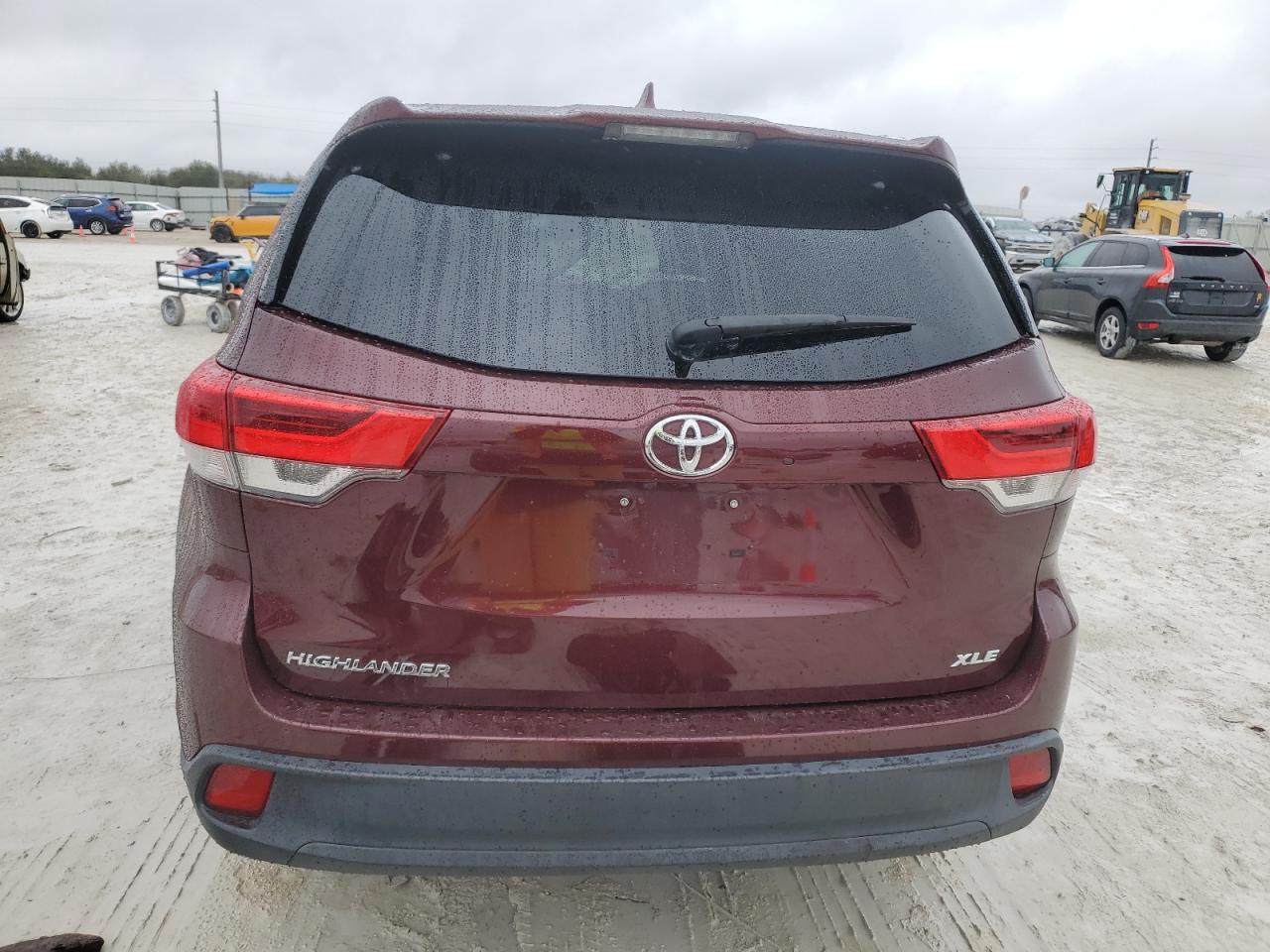 2018 Toyota Highlander - Image 6