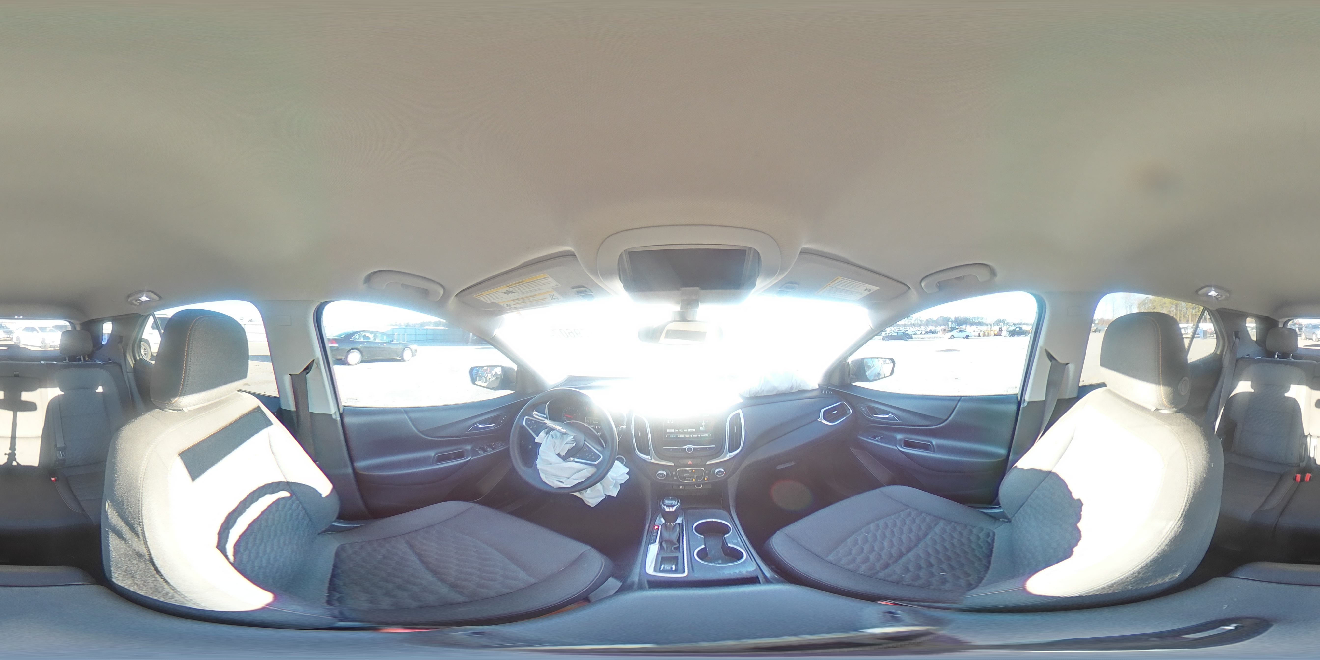 2018 Chevrolet Equinox - Image 13