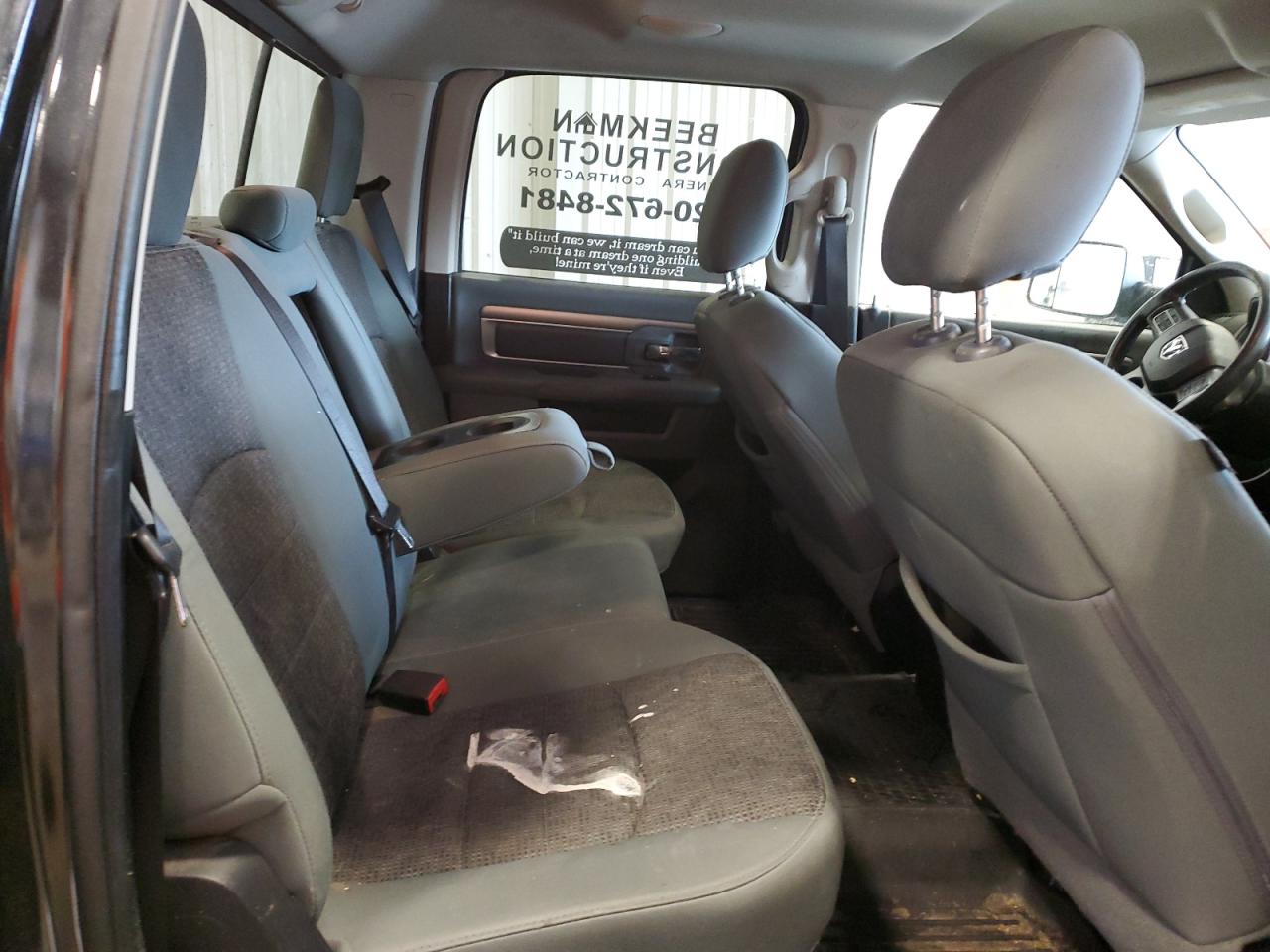 2016 RAM 1500 - Image 10