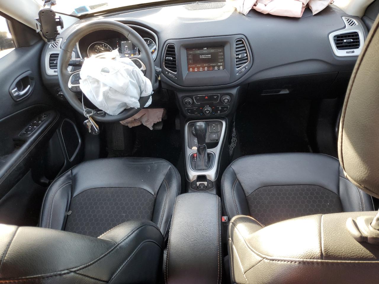 2021 Jeep Compass - Image 8