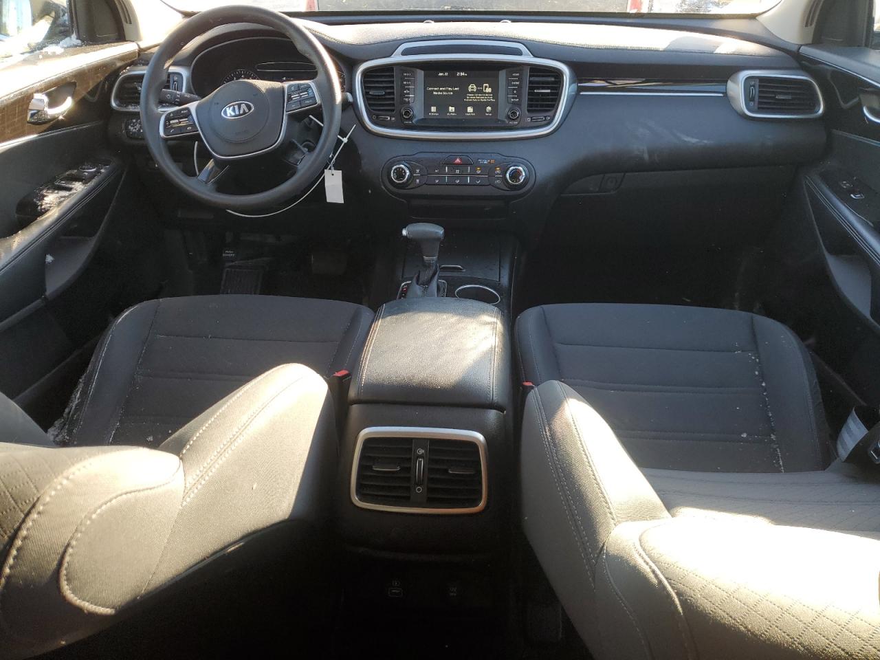 2020 Kia Sorento - Image 8