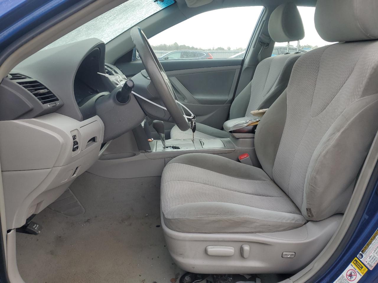 2011 Toyota Camry - Image 7