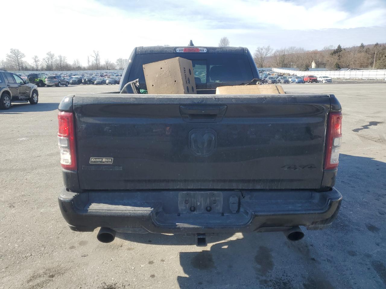 2020 RAM 1500 - Image 6