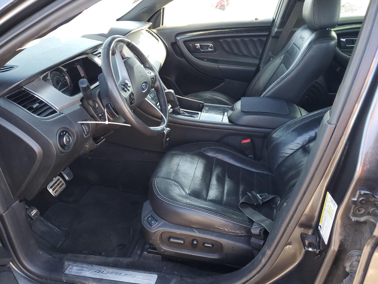 2015 Ford Taurus - Image 7