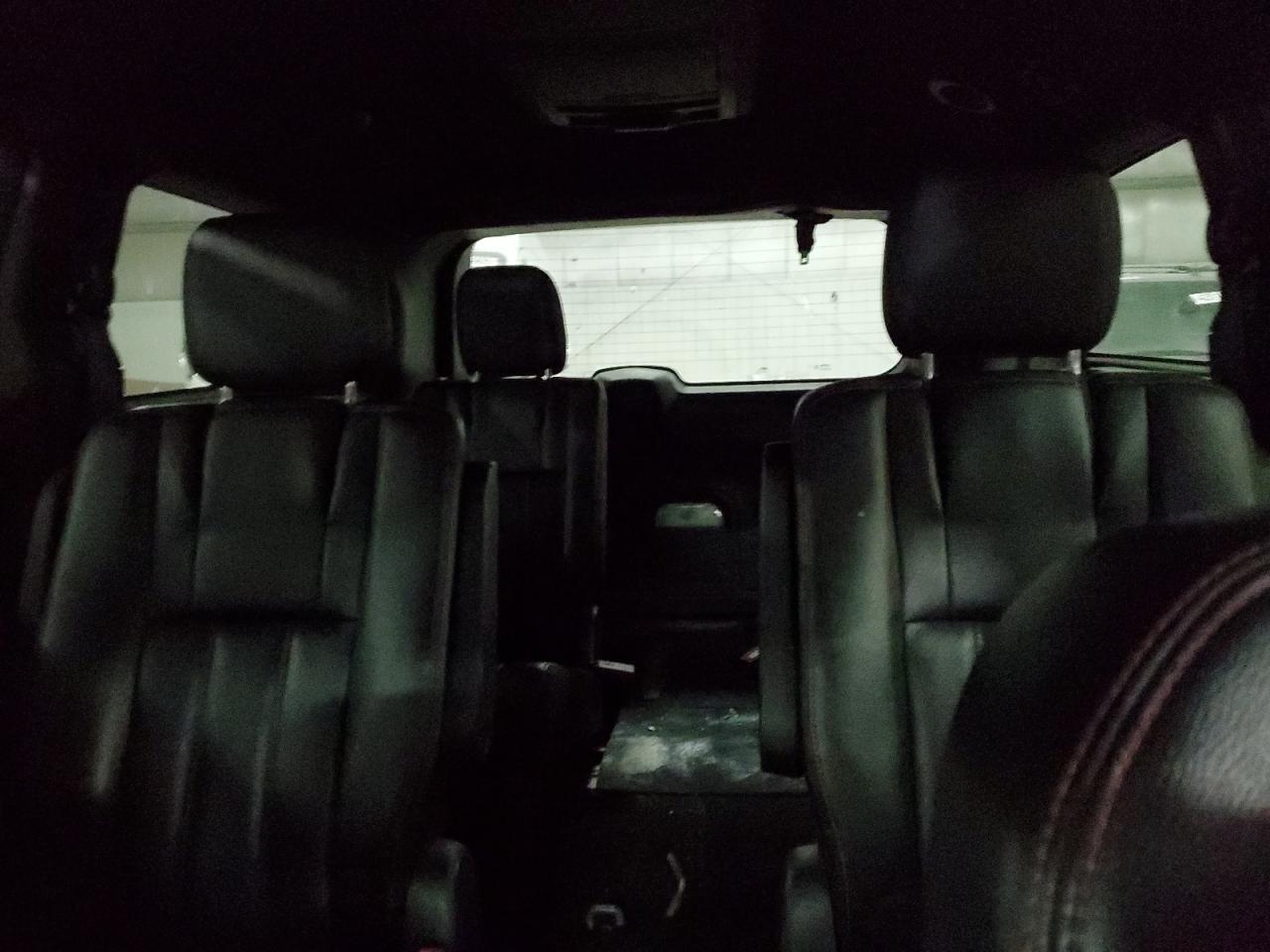 2019 Dodge Caravan - Image 10