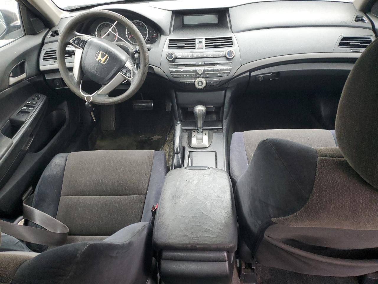 2009 Honda Accord - Image 8